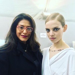Instagram post by Abbie In Paris_BeYCvugBjPX.jpg