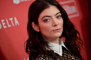       lorde270118BZNImage4.jpg