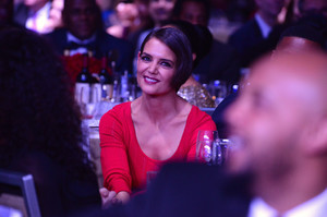 Katie+Holmes+Clive+Davis+Recording+Academy+q9VfdszjBldx.jpg