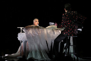 Lady+Gaga+60th+Annual+GRAMMY+Awards+Roaming+D259fSa7sn8x.jpg
