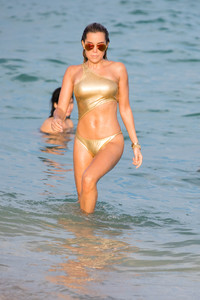 60590759_sylvie_meis_01012018_addds_37.jpg