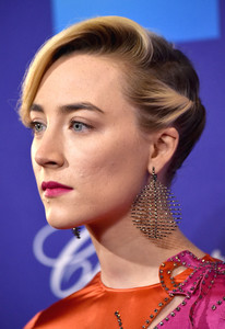 60657915_saoirse_picturepub-8.jpg