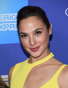 60660707_gal-gadot-010.jpg