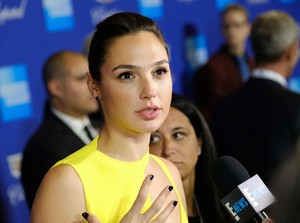 60660890_gal-gadot-039.jpg