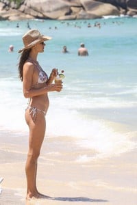 60762058_picturepub17.jpg
