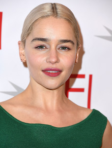 60849788_emilia_15.jpg