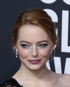 61127091_emma-stone-1.jpg