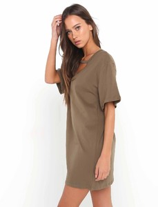 679956d5dc56c38be05538163cd8e358_vendetta-dress-khaki_fe4ab3ce-fc9d-4610-9853-f9d868188436.jpg