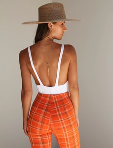 8ba6192f8c1e8b8e8278560c74356bb3_hazel-bodysuit-white_0999da54-a773-4c62-9b68-5a155ba32b22.jpg