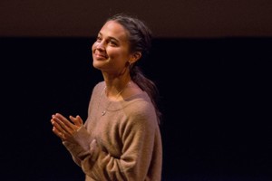 Alicia-Vikander_-2018-Gothenburg-Film-Festival-Day-3--05.thumb.jpg.99987302e26a98f46a3551fc74aabb7b.jpg