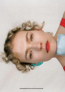 Allure_02_2018_Page_1.thumb.jpg.0c4c23dbb2f8b36945f4c5de74ba2ad3.jpg
