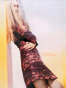 AmicaDE0399Queen03.thumb.jpg.06c29bed388426abbf51ad7fa36bb62f.jpg