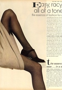 Avedon_Vogue_US_September_1st_1972_04.thumb.jpg.7bc360eb7d953647ed6ee7e7f6fd62f2.jpg