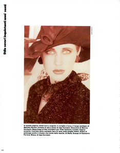 Bailey_Vogue_Italia_November_1985_11.thumb.png.02103891a9b3353ba3c78c0b4ca5a6a4.png