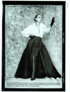 Bailey_Vogue_Italia_September_1986_Speciale_03.thumb.png.0f6d256c1a69a8f7adcec55c2c41469f.png