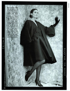 Bailey_Vogue_Italia_September_1986_Speciale_07.thumb.png.4641ff61a4f3c112267fa28276754d2b.png