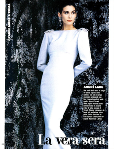 Bailey_Vogue_Italia_September_1986_Speciale_09.thumb.png.130f5951430e17e781cd0f57b24fae07.png