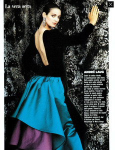 Bailey_Vogue_Italia_September_1986_Speciale_12.thumb.png.6f24d8f310a1b49f6743b367cc74b079.png
