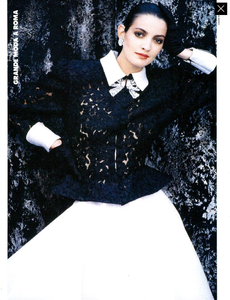 Bailey_Vogue_Italia_September_1986_Speciale_18.thumb.png.2ea9baf02b221e6babc0671f3835c97e.png