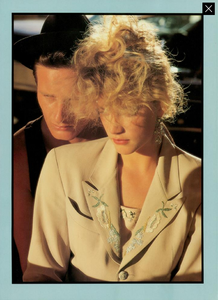 Blumarine_Spring_Summer_1988_04.thumb.png.015cc1b051f15122de4d9bea0b496891.png
