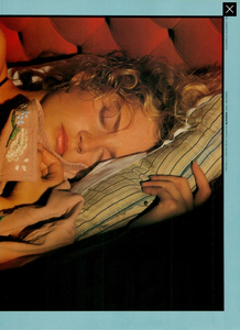 Blumarine_Spring_Summer_1988_06.thumb.png.7bfdc1bfaafc7108f5ab689d4d6caa86.png