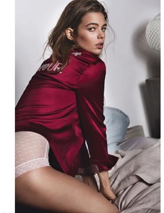 Cosmopolitan_France_-_F_vrier_2018-page-024.jpg