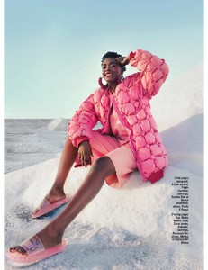 Cosmopolitan_India-January_2018-page-014.jpg