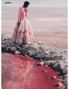 Cosmopolitan_India-January_2018-page-015.jpg