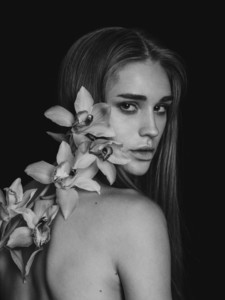 DariaWanted-13_c2nkyr.jpg