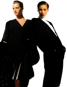 Demarchelier_Vogue_Italia_September_1986_Speciale_07.thumb.png.745f6c2b045f43eae7ea5dd9c51d4af5.png