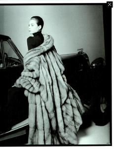 Demarchelier_Vogue_Italia_September_1986_Speciale_10.thumb.png.d0e10dd336e8e2406ecc001b11178369.png