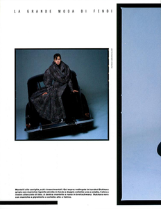 Demarchelier_Vogue_Italia_September_1986_Speciale_13.thumb.png.53f375c73088e6733528424febf6ae31.png