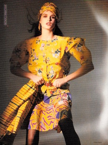 Elgort_Vogue_US_January_1982_05.thumb.jpg.6c5d364fb03b0f9f79ce4edaaed4d489.jpg
