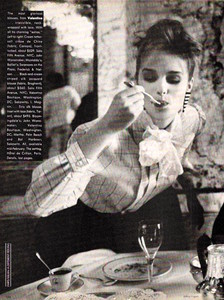 Elgort_Vogue_US_January_1982_13.thumb.jpg.206922ef0cec2c23cd778e51a1b5b12c.jpg