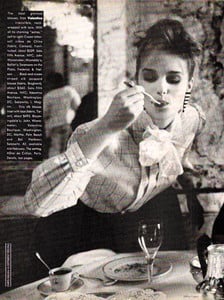 Elgort_Vogue_US_January_1982_13.thumb.jpg.60c67e6ffaa7c215739ee29dcdd9af79.jpg
