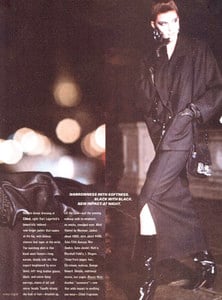 Elgort_Vogue_US_July_1982_08.thumb.jpg.cd2bdbe5c7b23552b45c7e4fc8643271.jpg