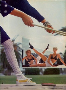 Elgort_Vogue_US_March_1983_11.thumb.jpg.71e8ce7a461b47948c45f62c7119525f.jpg