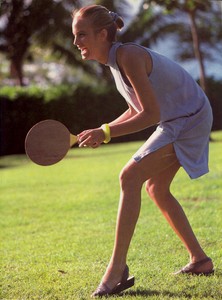 Elgort_Vogue_US_May_1984_14.thumb.jpg.69c0affd90362f35e2391e36b0c6d317.jpg