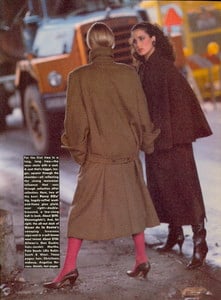 Elgort_Vogue_US_September_1982_02.thumb.jpg.6b4a8220ad24363d3e5a4ec80e649d91.jpg