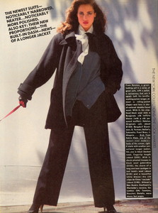 Elgort_Vogue_US_September_1982_12.thumb.jpg.05ac8a1da1cb43a7119330dce652d545.jpg
