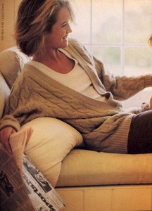 Elgort_Vogue_US_September_1985_03.thumb.jpg.3ae7df37e2f7e46b5e4df9c286a8e25e.jpg