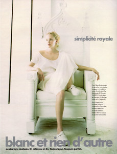 ElleFr220698beaucoup02.thumb.jpg.621dc020b73638df7df61ef21bc1d7bc.jpg