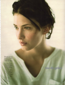 ElleFr220698beaucoup06.thumb.jpg.9d51786821835c6ac75c429a5e1a61b3.jpg