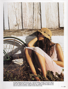 ElleSp0899ropa04.thumb.jpg.f6ce3a6c0a4e1c31acdee35a9f6ba1d1.jpg