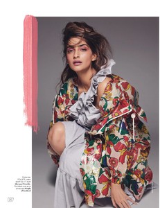 Elle_India-January_2018-page-005.jpg