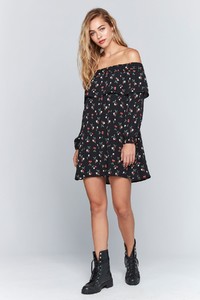 FLYNN-SKYE-FALL-CAPSULE-4-LOUIE-MINI-CHERRY-BOMB-2_1500x.jpg