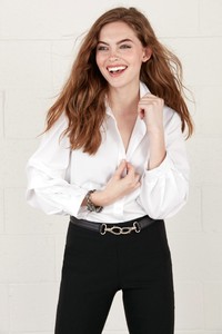 Finley_Shirts_Tess_White_2519097_1024x1024.jpg