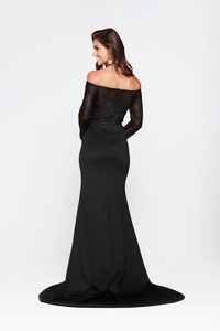 Gina-Black1.jpg