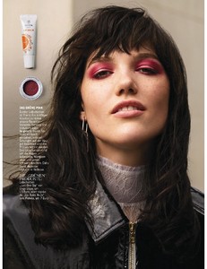 Glamour0218-page-001.jpg