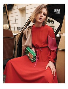 Grazia.428-page-009.jpg